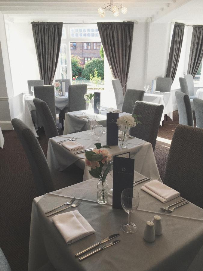 Newtown House Hotel Саут Хейлинг Екстериор снимка