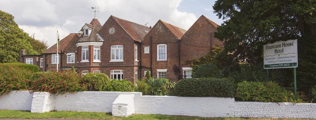 Newtown House Hotel Саут Хейлинг Екстериор снимка